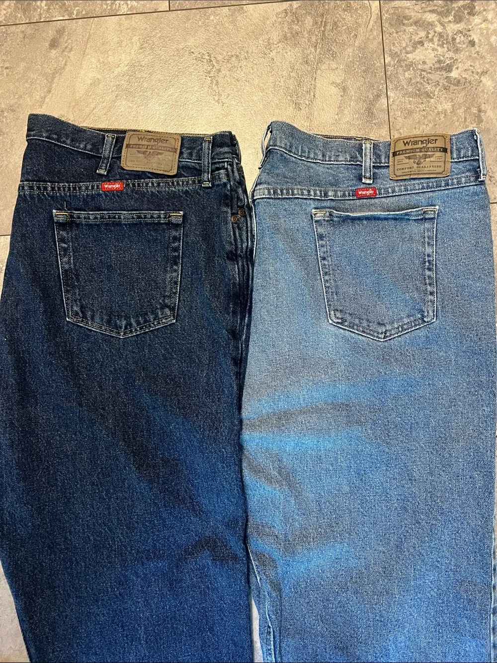 2 pairs of Wrangler Men's Straight Jeans in Dark Indigo & Light Blue used  46”